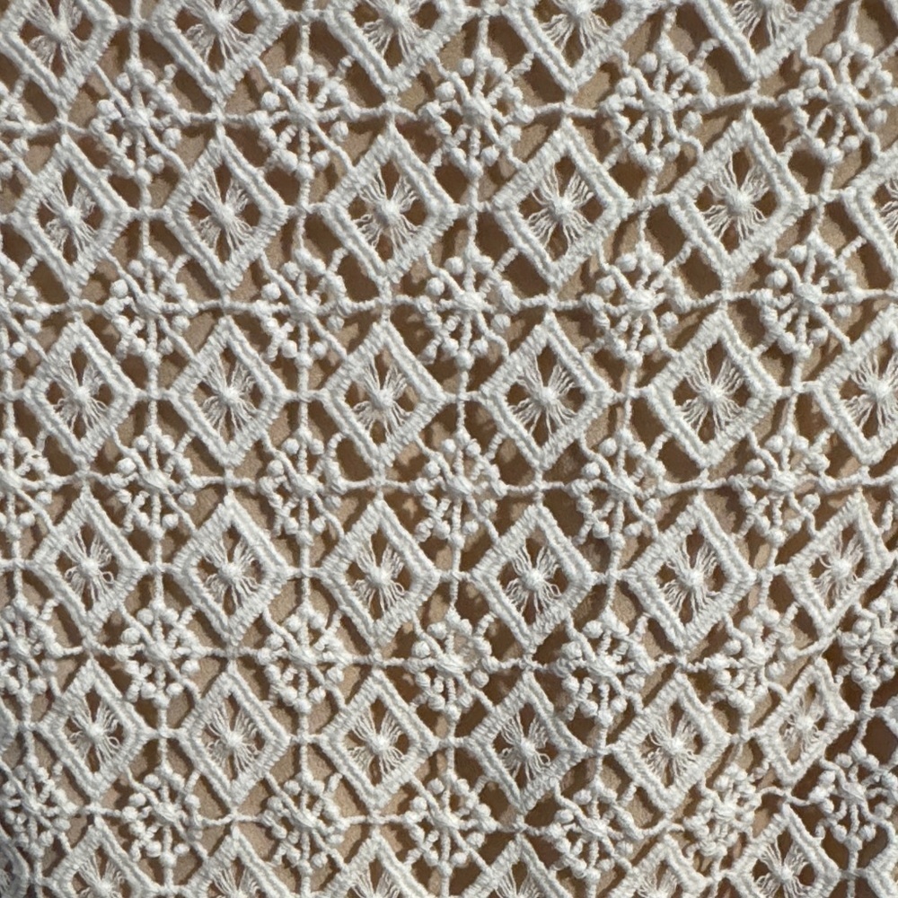 EUC Ann Taylor Cream Lace Panel Ponte Knit Top Super Cute Pretty Lace Front/Back - Picture 4 of 7